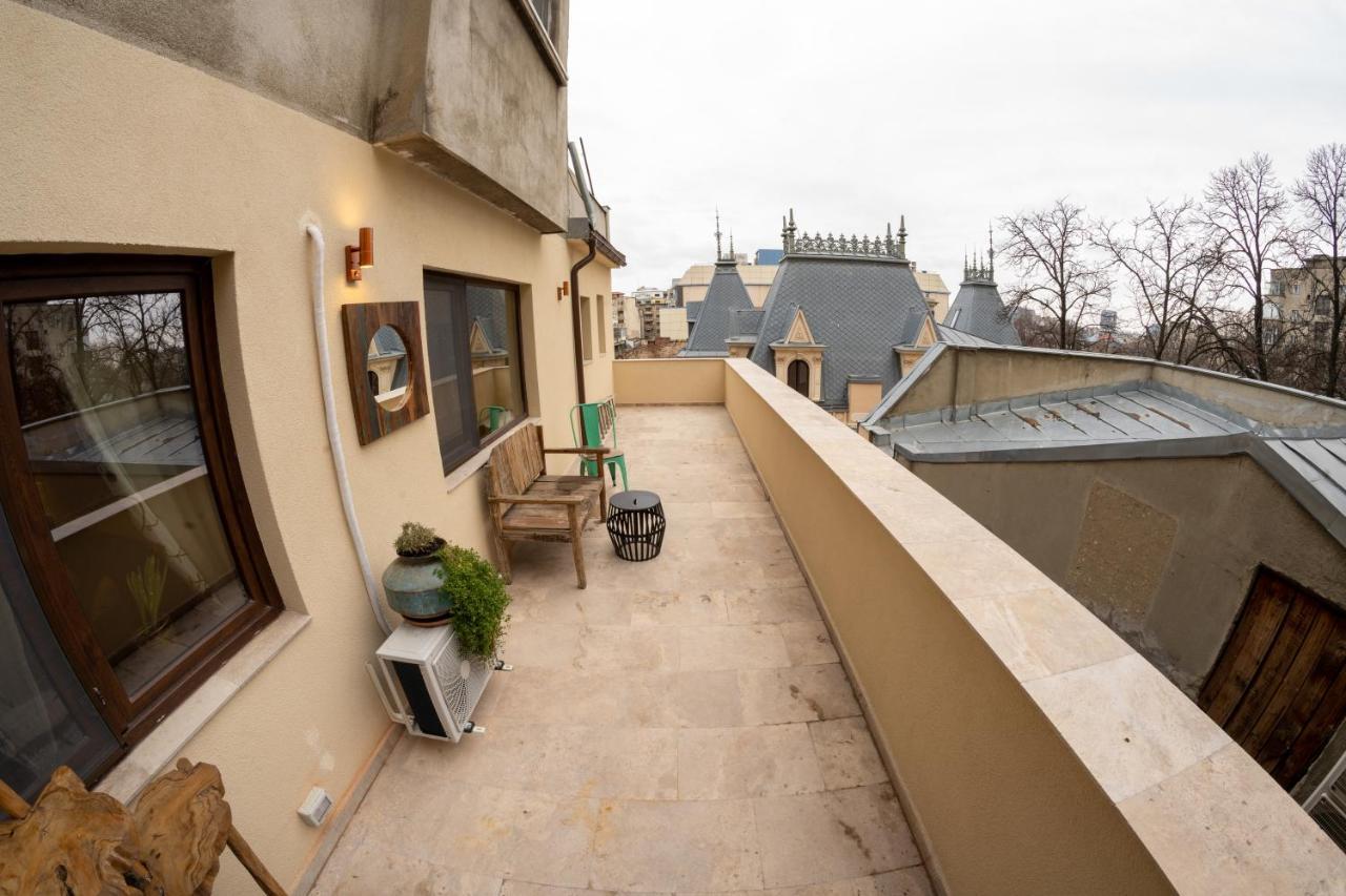 Theatre Rooftop Apartment With Patio Bucharest Luaran gambar